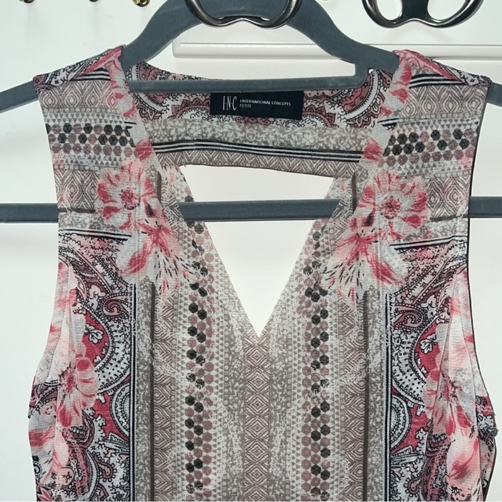 INC International Concepts Floral Sleeveless Blouse - Pink and Black - Picture 4 of 6